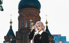 在野外被男人躁了一夜动图